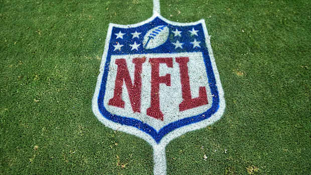 nfl-women-announcers-in-the-booth-wilder.jpg